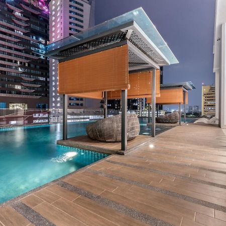 Skyline Garden 2 Bedrooms Homestay Near Klcc Kuala Lumpur Exterior foto