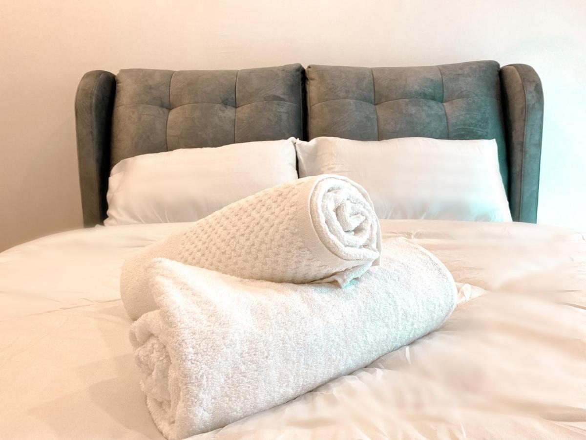 Skyline Garden 2 Bedrooms Homestay Near Klcc Kuala Lumpur Exterior foto